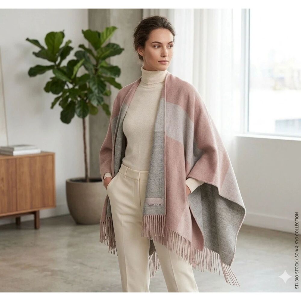 Soia & Kyo NWT Woven Scarfigan Wrap Shawl Poncho OS Ivory Mauve Fringe Western